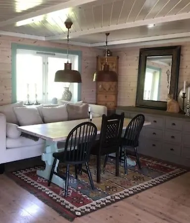 아파트 Paradiset - A Beautiful Pearl 1,45 Minutes From Trondheim Surnadal