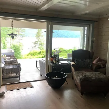 Paradiset - A Beautiful Pearl 1,45 Minutes From Trondheim Surnadal