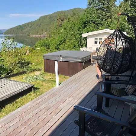 Paradiset - A Beautiful Pearl 1,45 Minutes From Trondheim * Surnadal