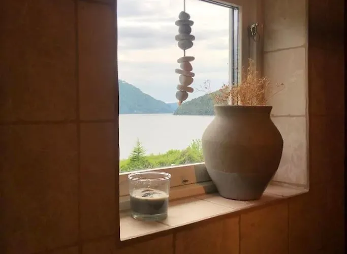 Paradiset - A Beautiful Pearl 1,45 Minutes From Trondheim Surnadal